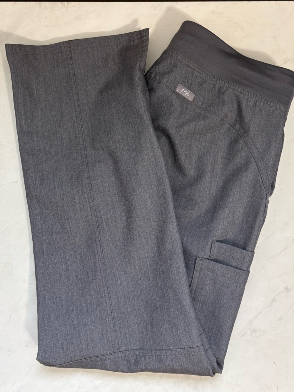 FIGS Size Small Gray Scrub Set Top Pants Neutral Nurse Doctor - Picture 10 of 10